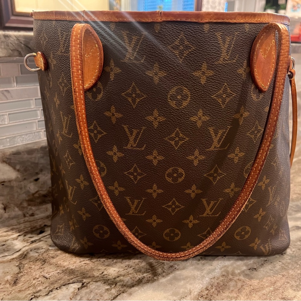 Louis Vuitton Brown Monogram Tote Bag-Loved
